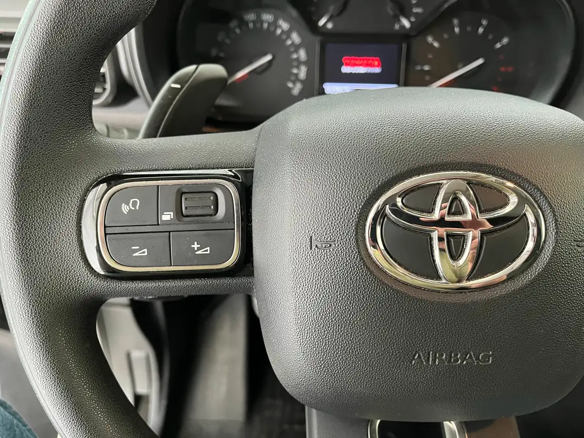 TOYOTA PROACE