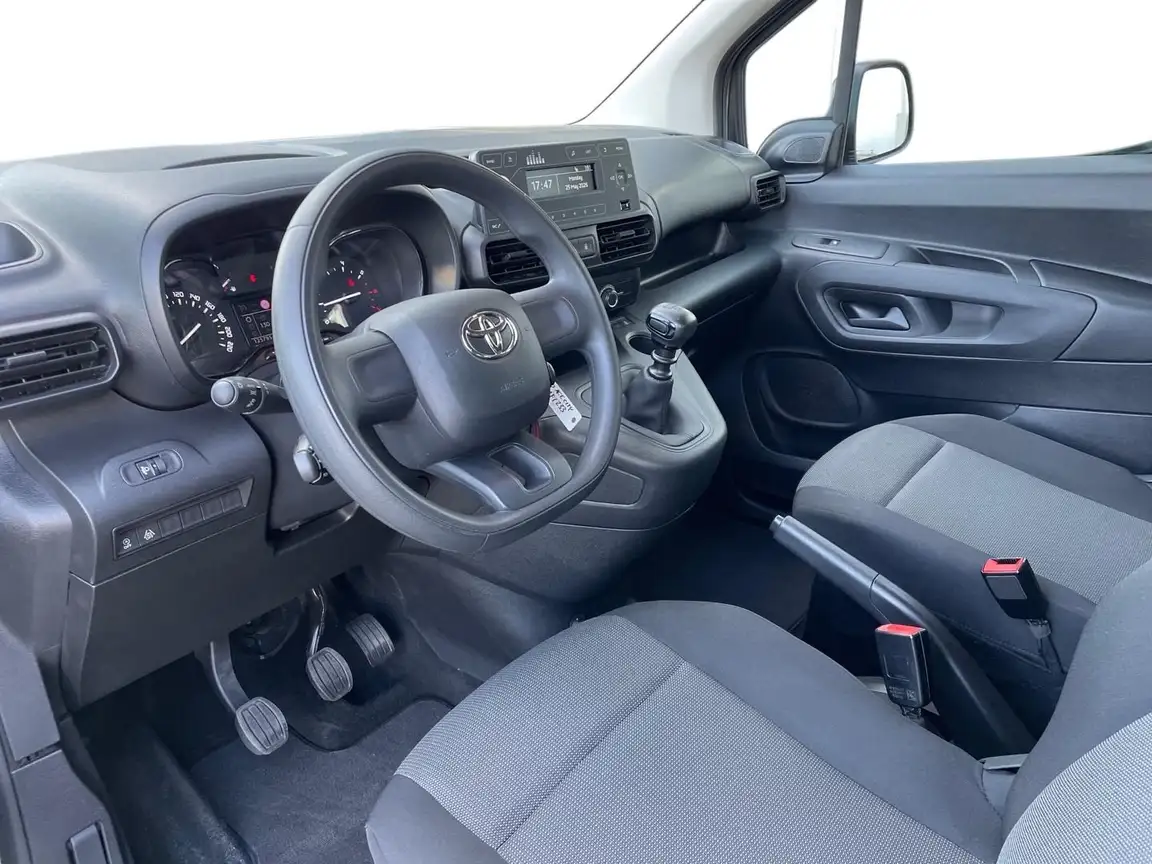 TOYOTA PROACE CITY