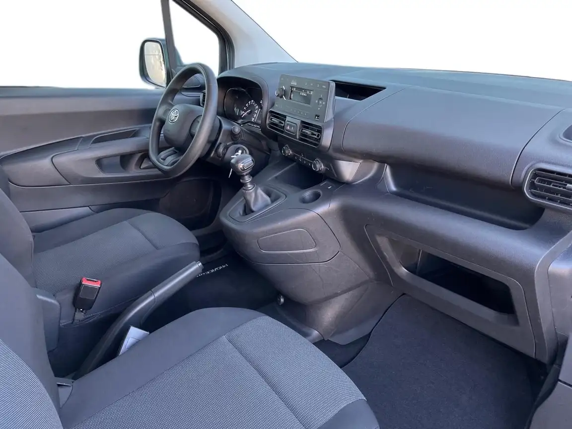 TOYOTA PROACE CITY