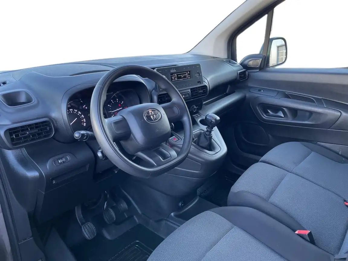 TOYOTA PROACE CITY