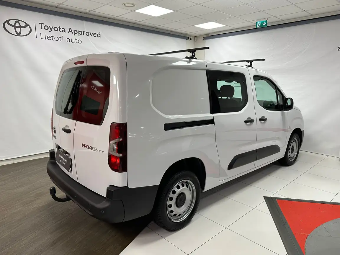 TOYOTA PROACE CITY