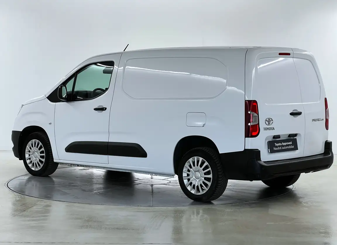 TOYOTA PROACE CITY