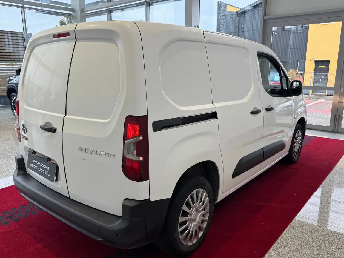 TOYOTA PROACE CITY