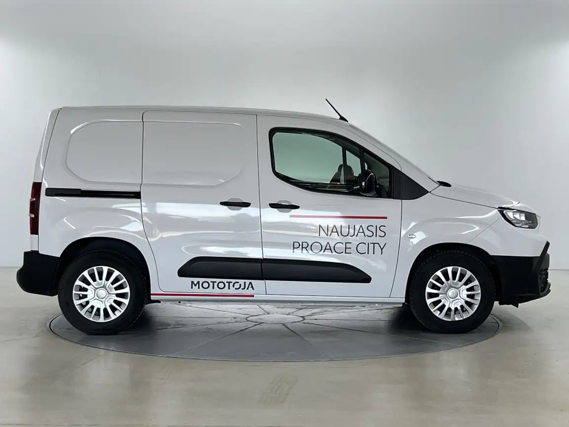 TOYOTA PROACE CITY