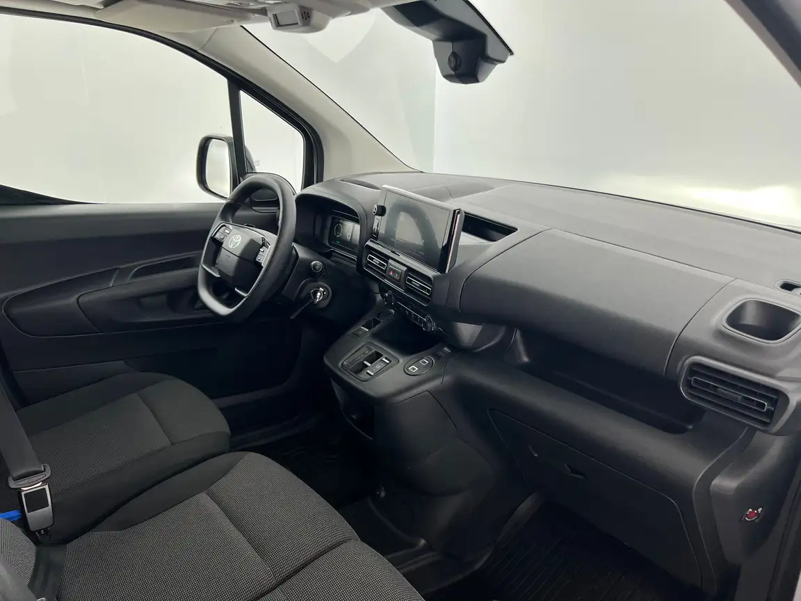 TOYOTA PROACE CITY