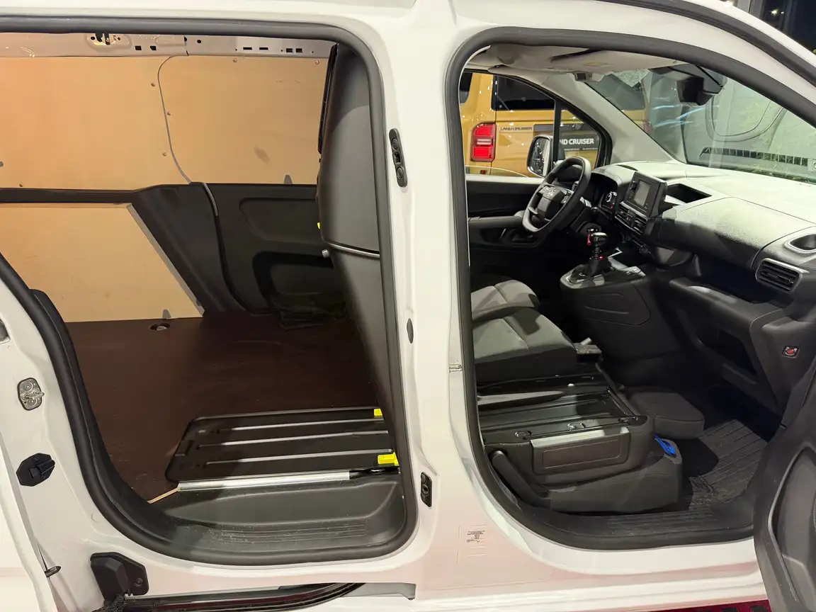 TOYOTA PROACE CITY