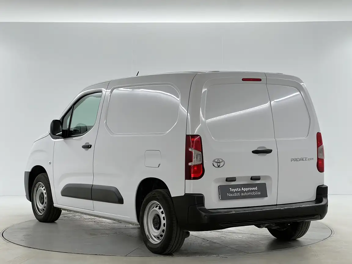 TOYOTA PROACE CITY