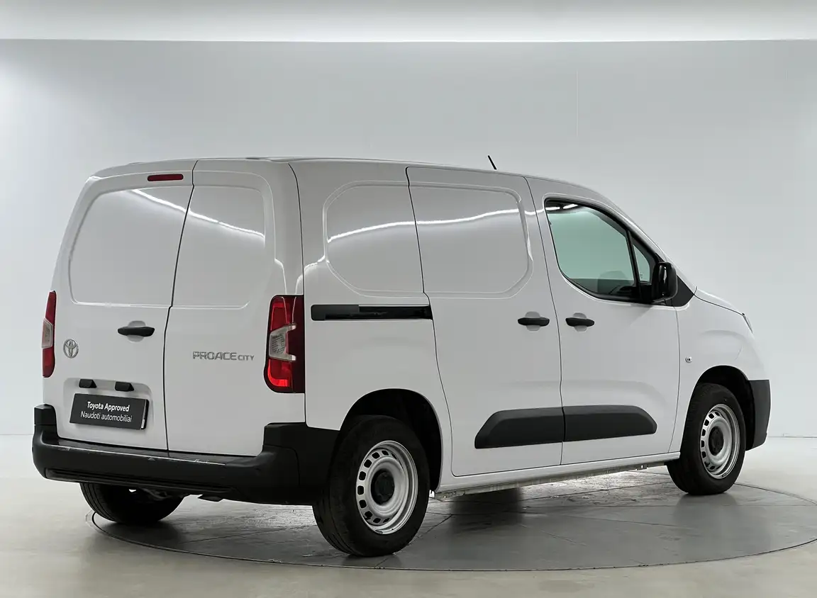 TOYOTA PROACE CITY