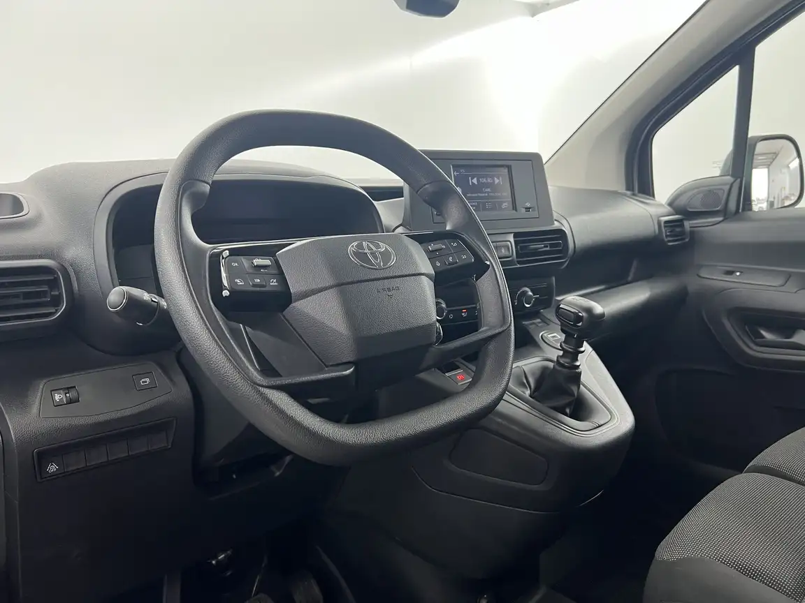 TOYOTA PROACE CITY
