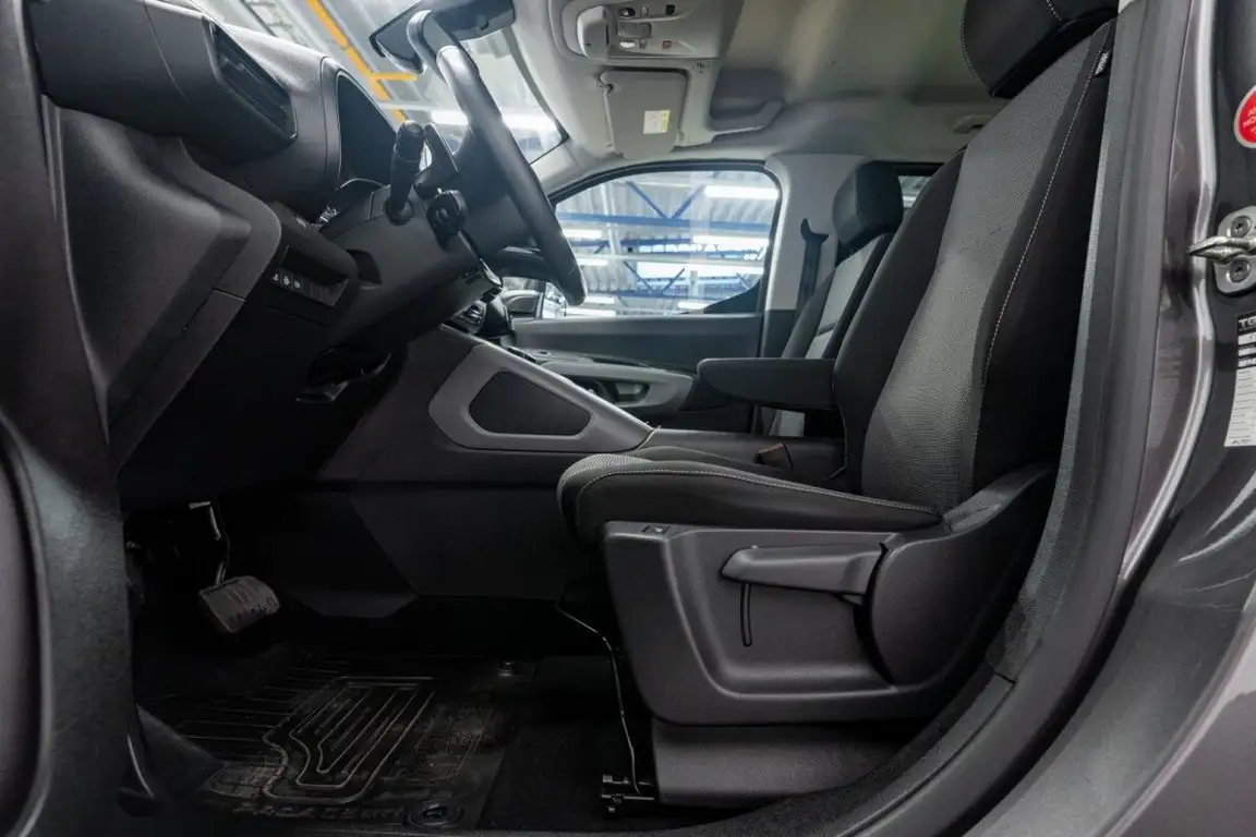 TOYOTA PROACE CITY VERSO