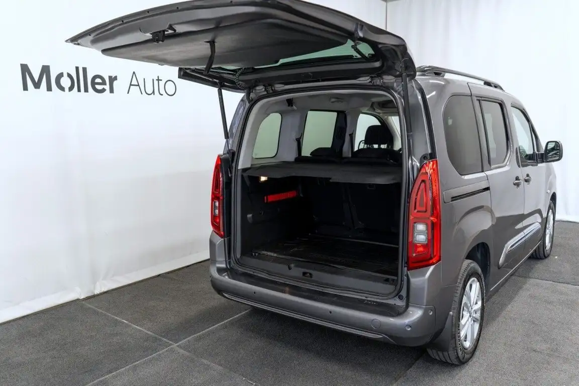 TOYOTA PROACE CITY VERSO