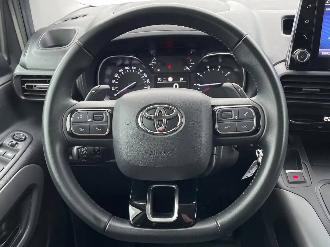 TOYOTA PROACE CITY VERSO