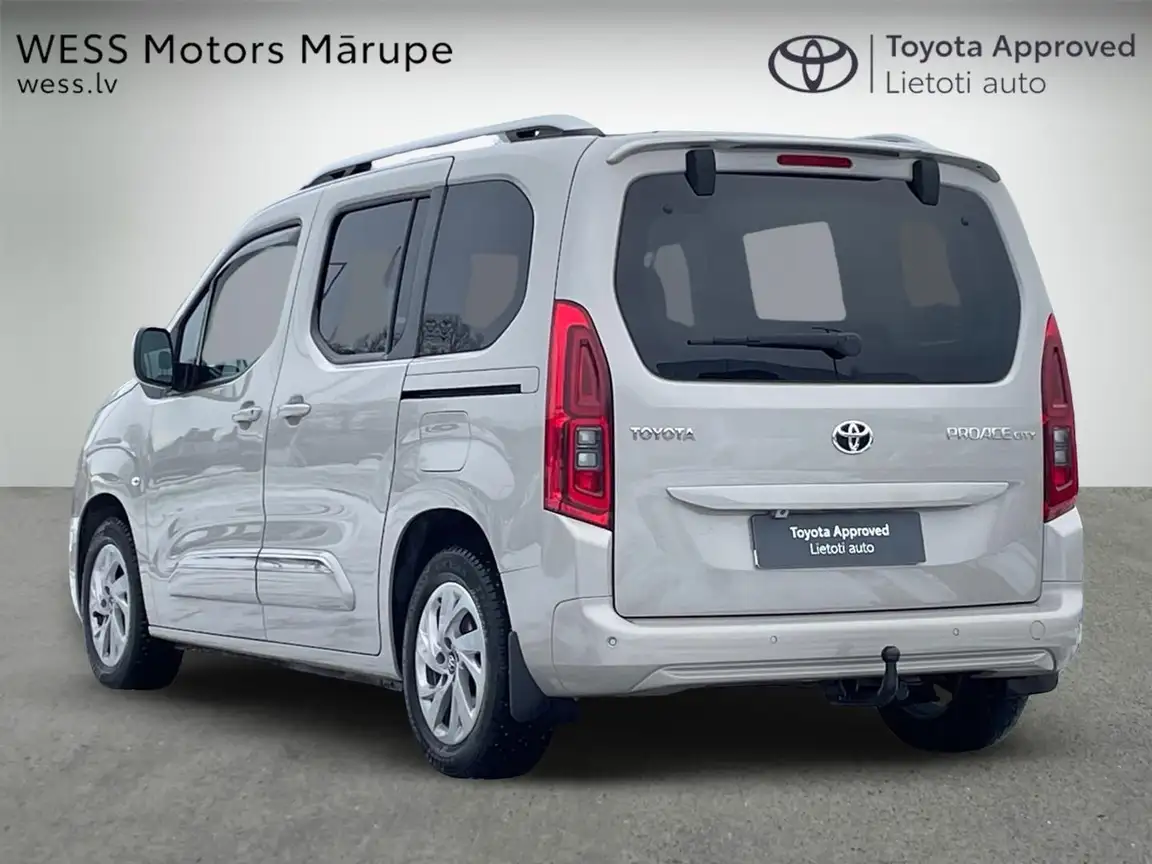TOYOTA PROACE CITY VERSO