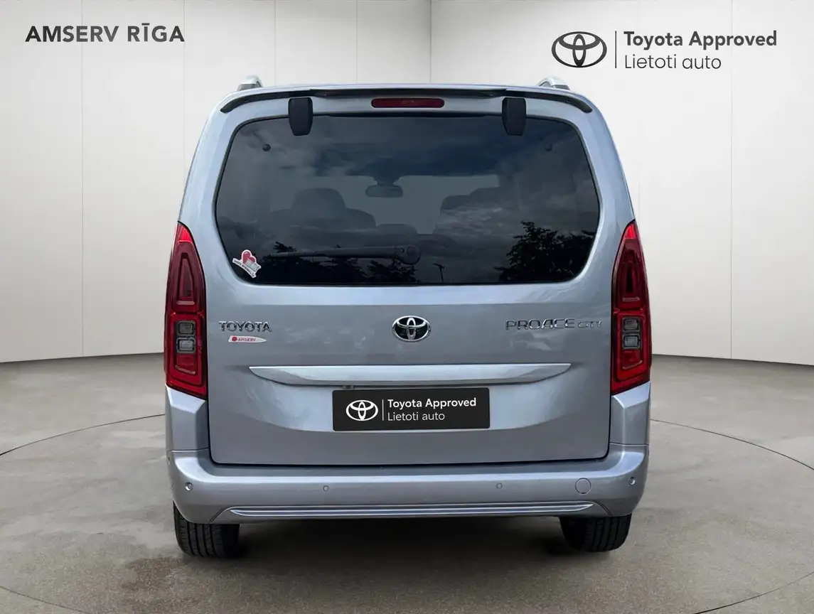 TOYOTA PROACE CITY VERSO