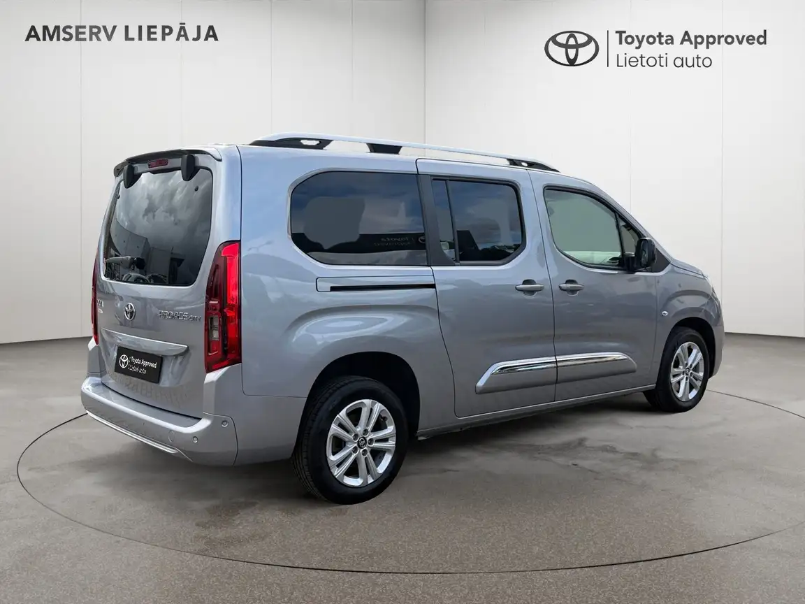 TOYOTA PROACE CITY VERSO