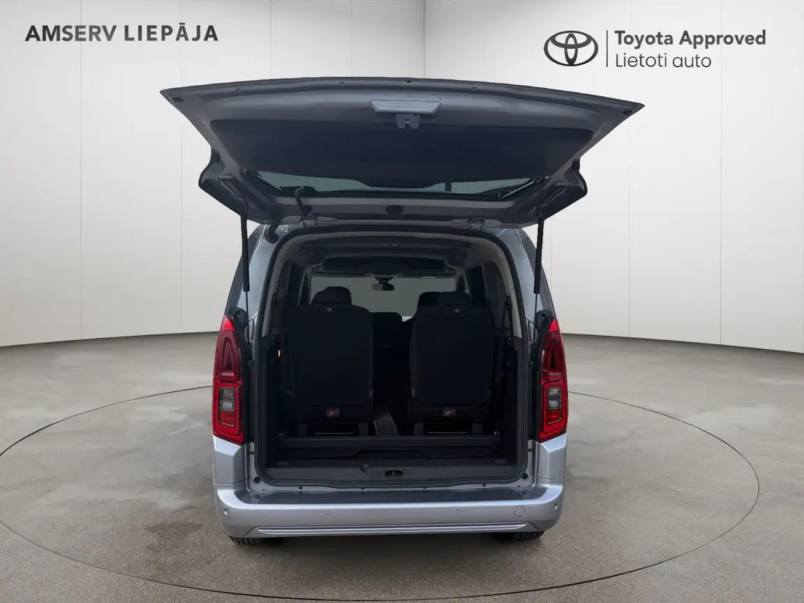 TOYOTA PROACE CITY VERSO