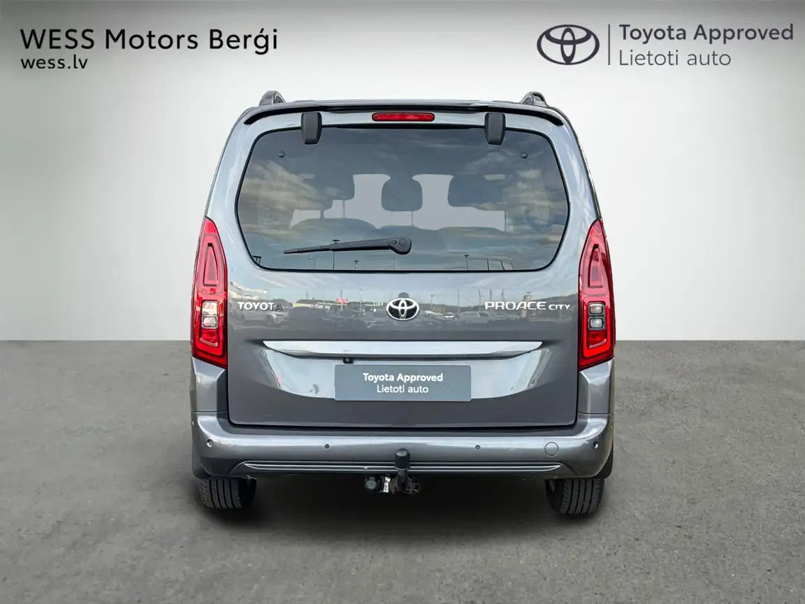 TOYOTA PROACE CITY VERSO