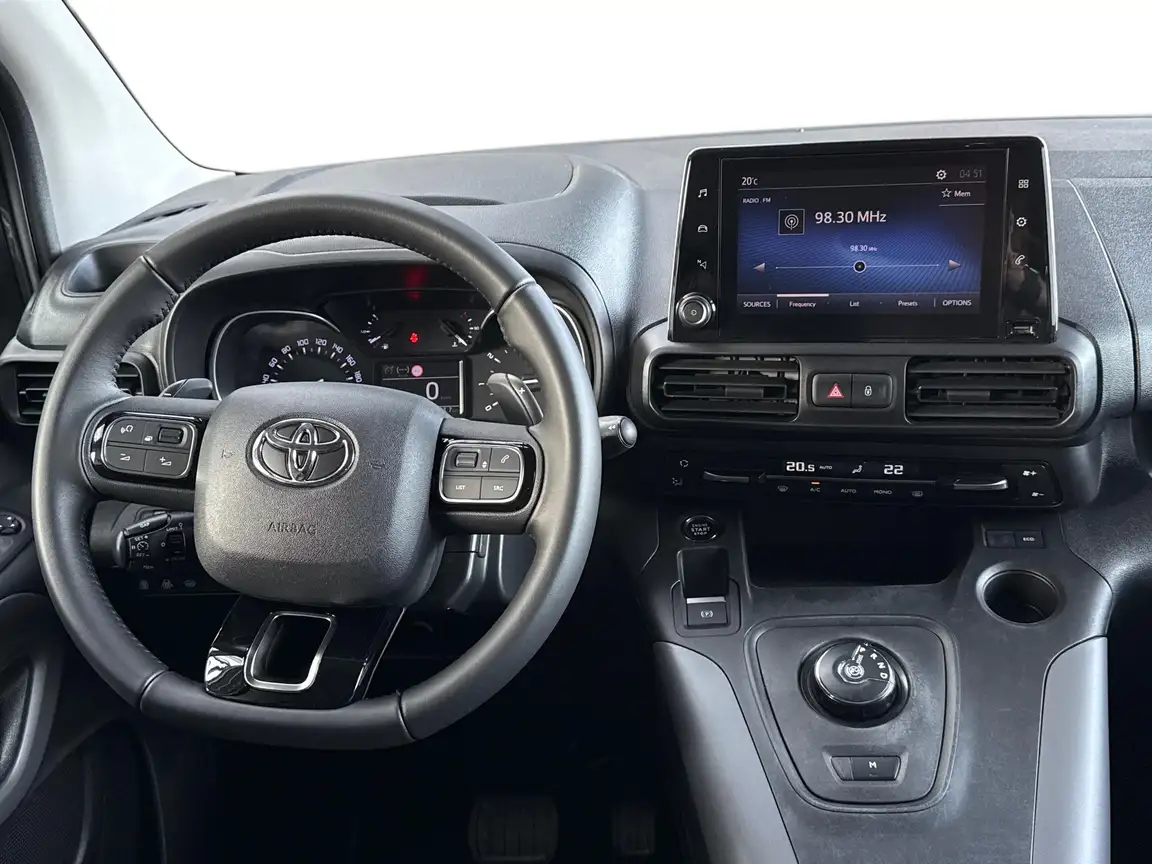 TOYOTA PROACE CITY VERSO