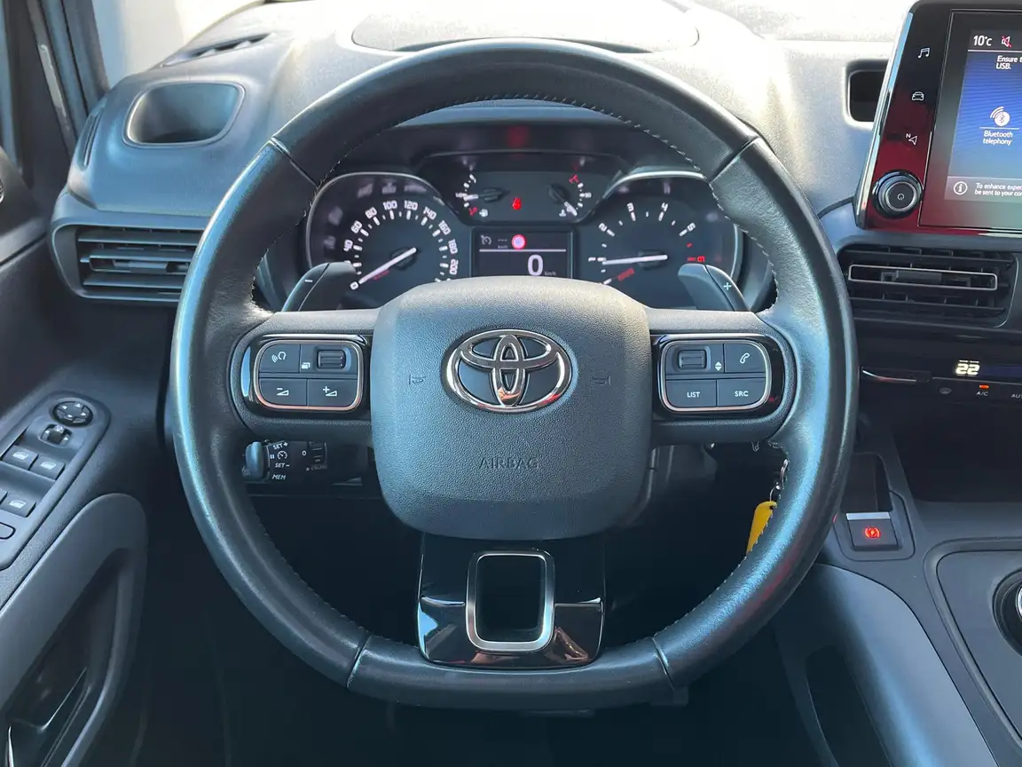 TOYOTA PROACE CITY VERSO