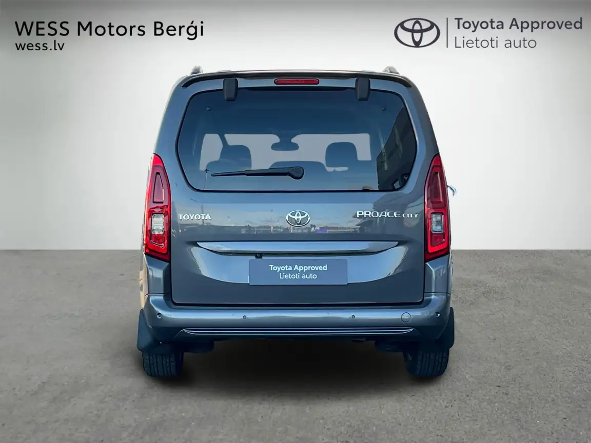 TOYOTA PROACE CITY VERSO