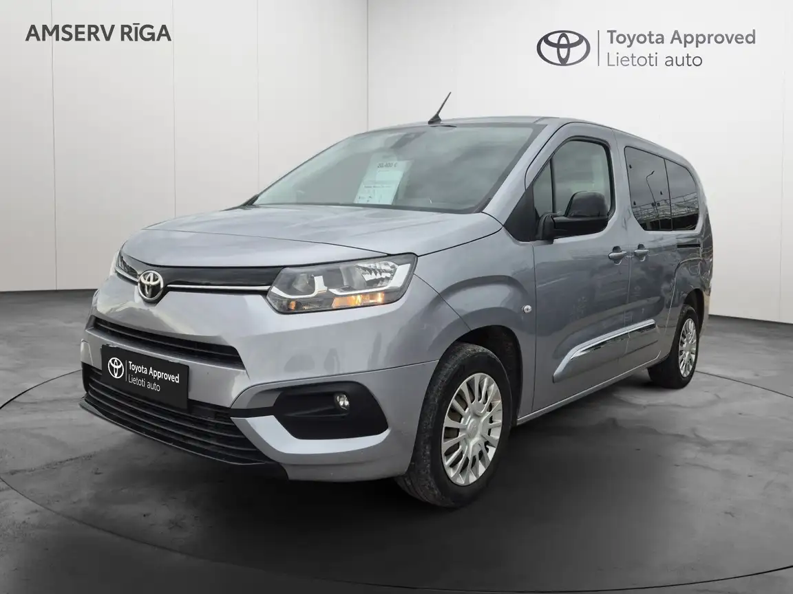 TOYOTA PROACE CITY VERSO