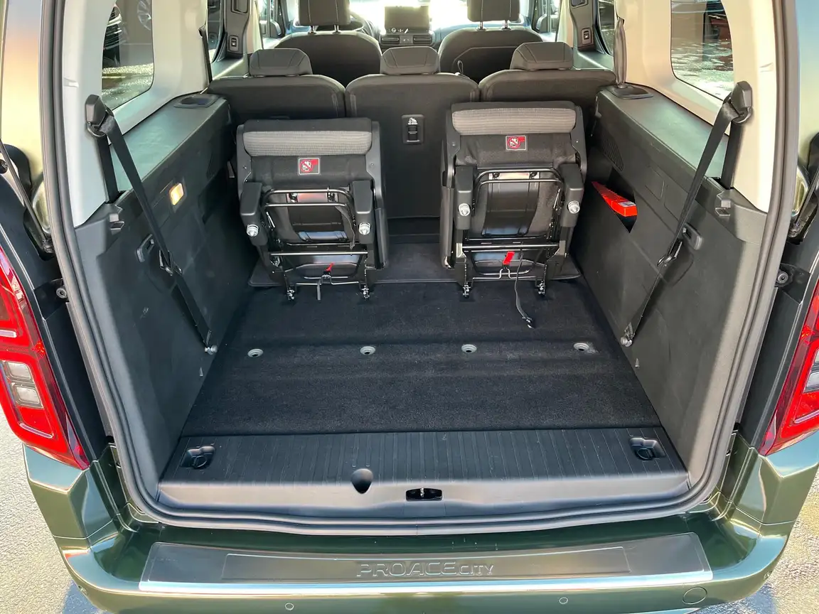 TOYOTA PROACE CITY VERSO