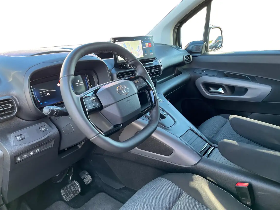 TOYOTA PROACE CITY VERSO