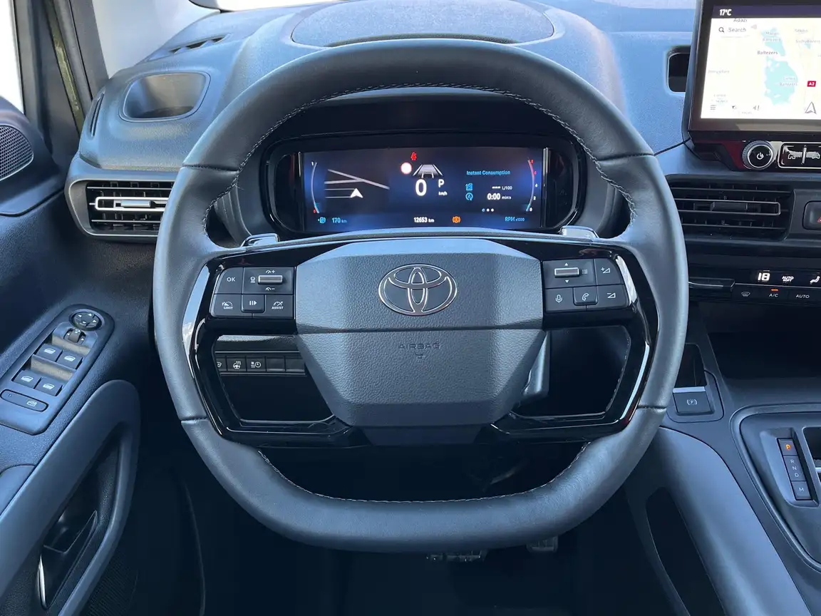 TOYOTA PROACE CITY VERSO