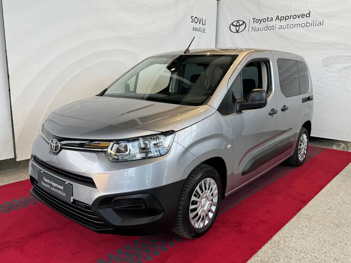 TOYOTA PROACE CITY VERSO
