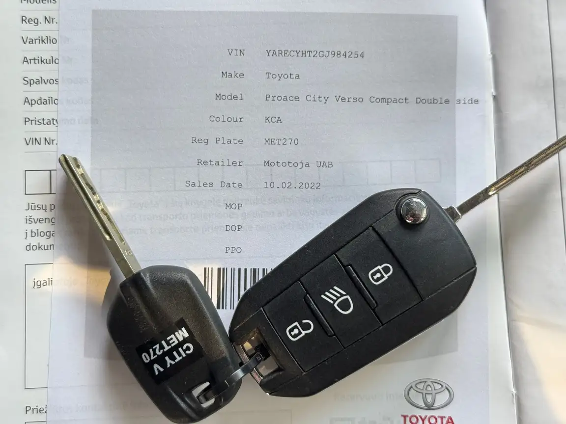 TOYOTA PROACE CITY VERSO