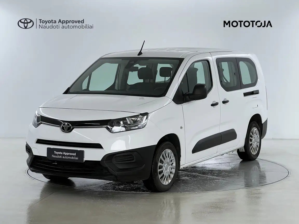 TOYOTA PROACE CITY VERSO