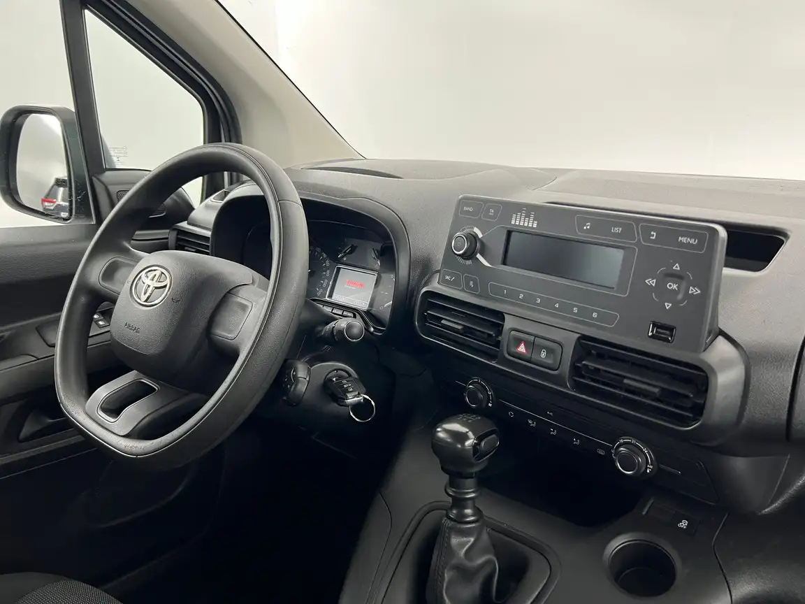 TOYOTA PROACE CITY VERSO