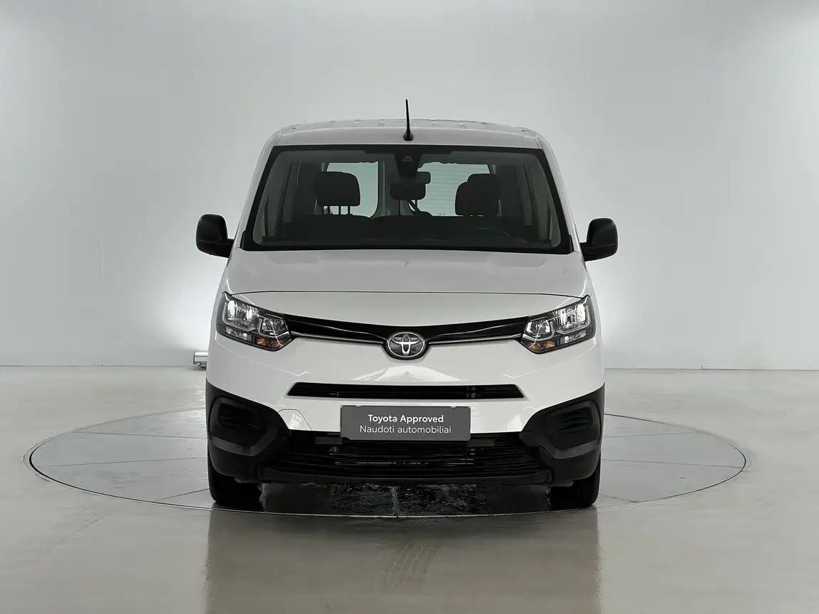 TOYOTA PROACE CITY VERSO
