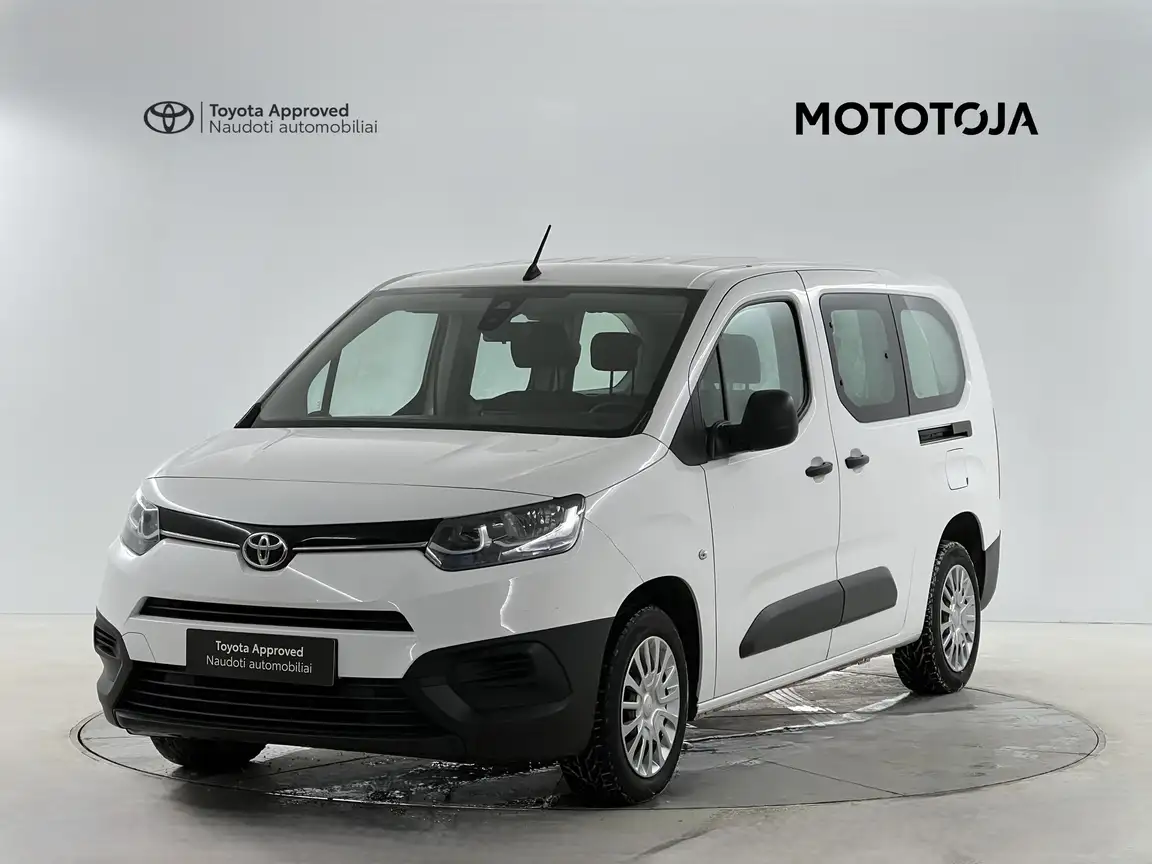 TOYOTA PROACE CITY VERSO