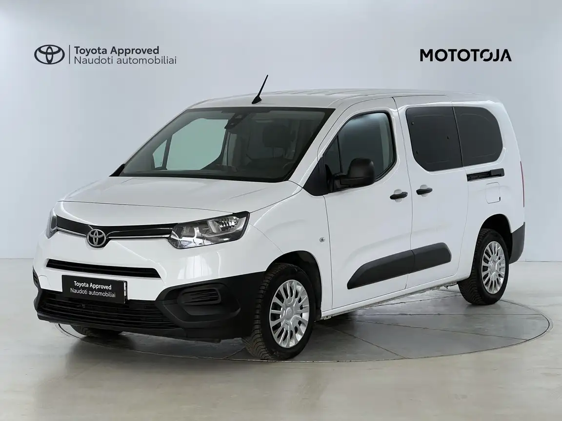 TOYOTA PROACE CITY VERSO