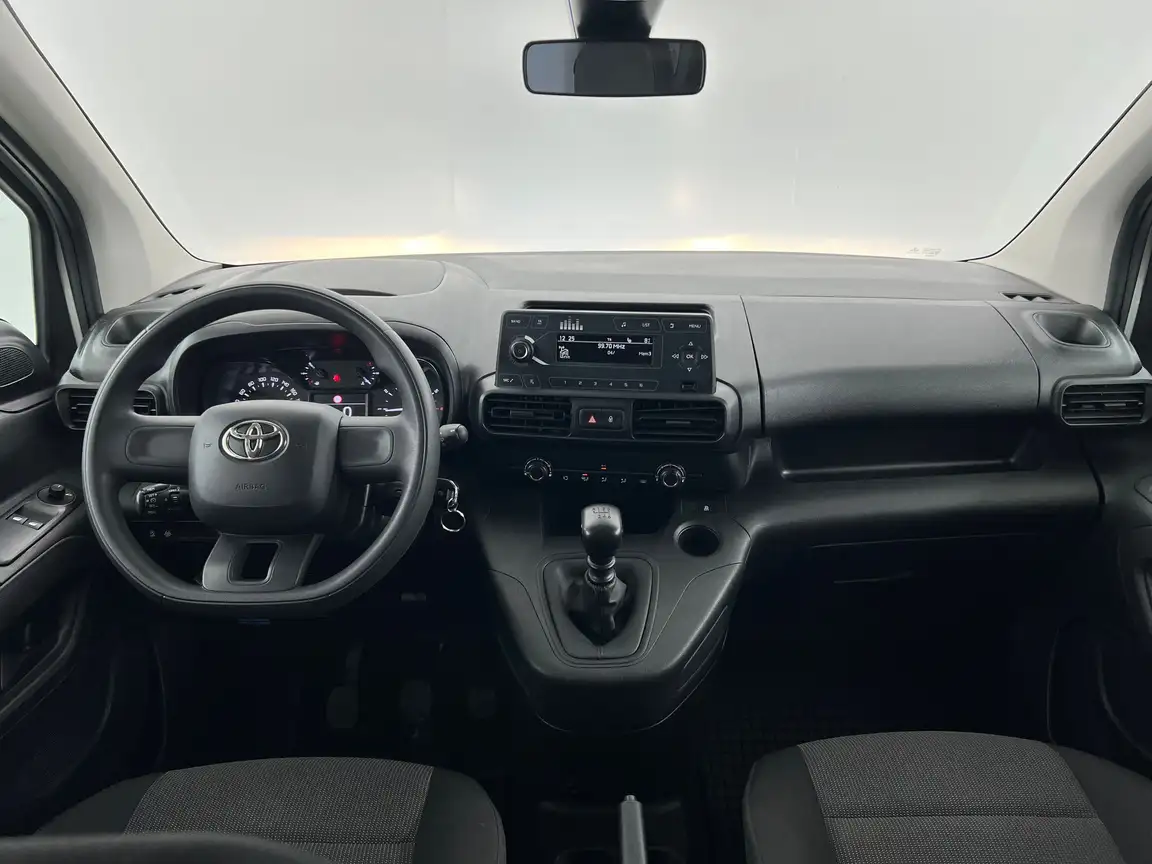 TOYOTA PROACE CITY VERSO