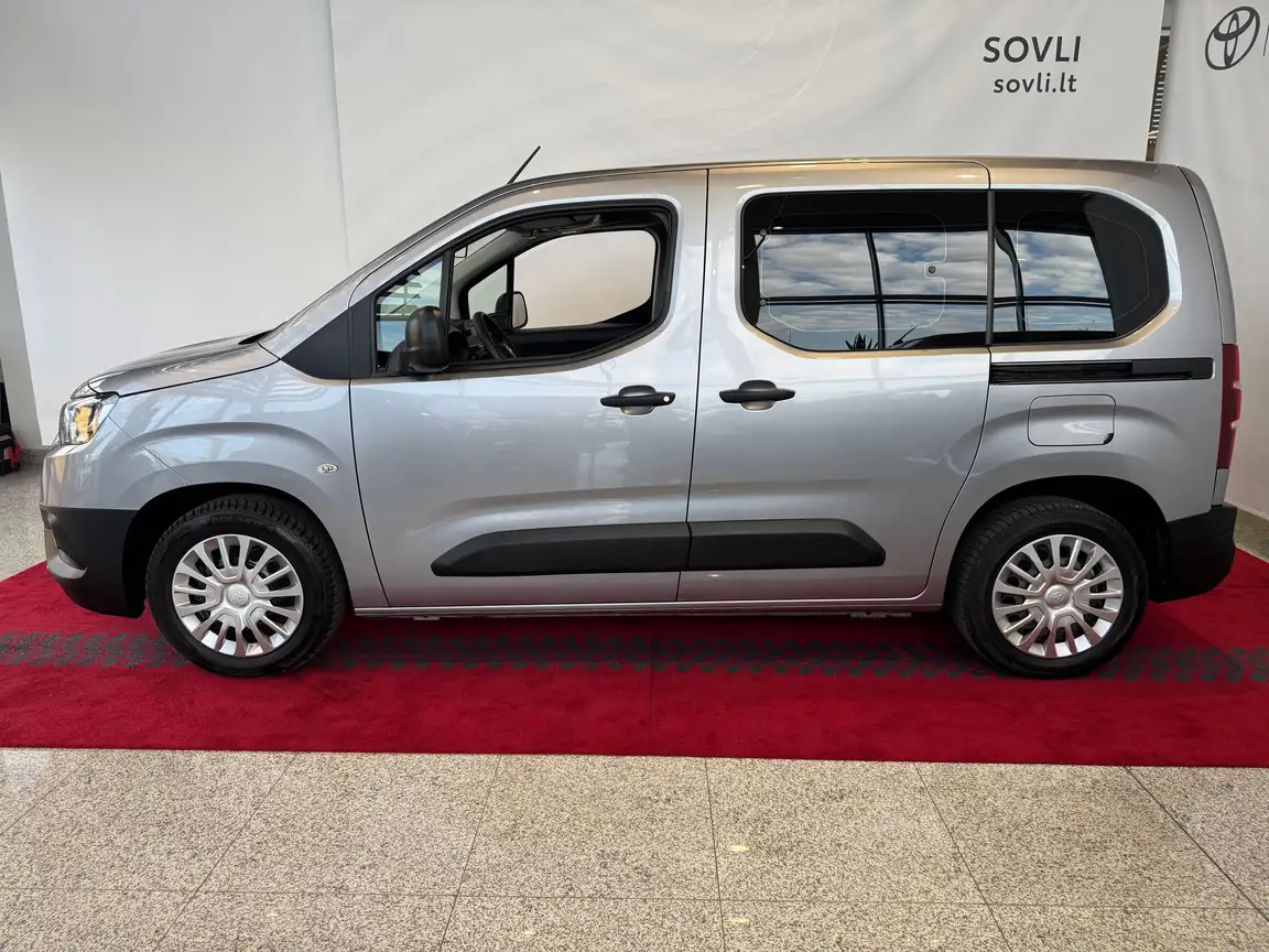 TOYOTA PROACE CITY VERSO