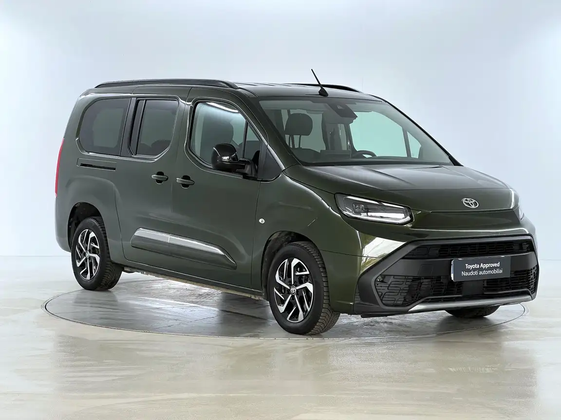 TOYOTA PROACE CITY VERSO