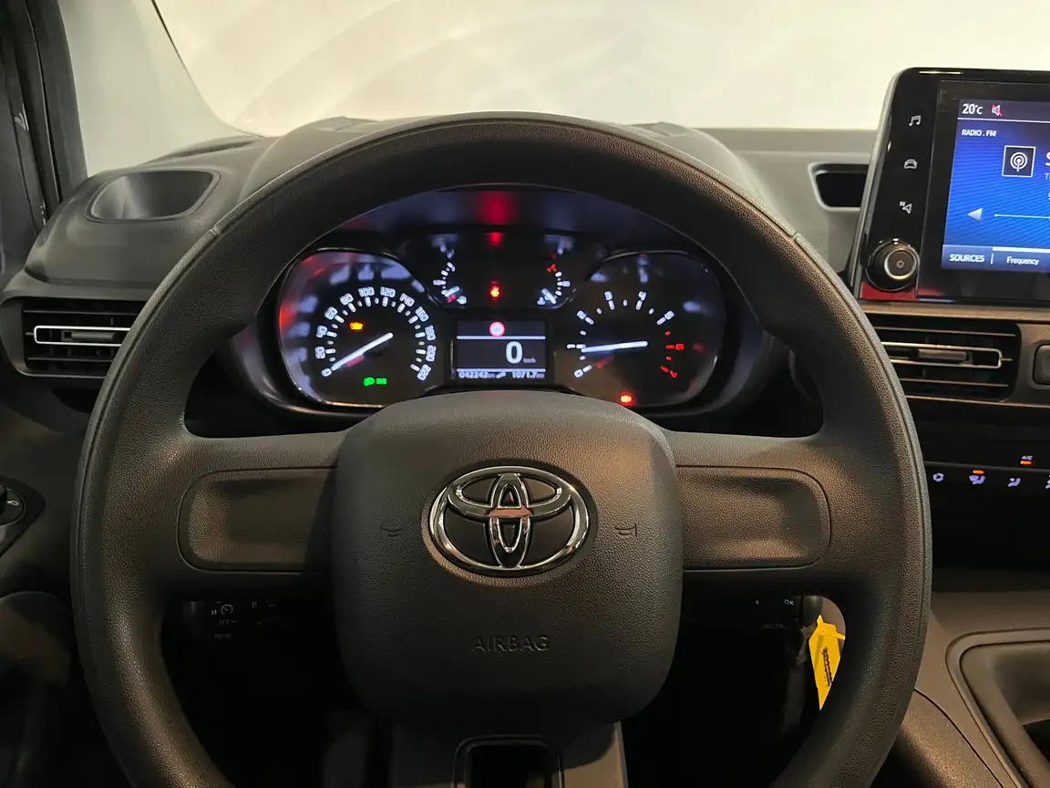 TOYOTA PROACE CITY VERSO