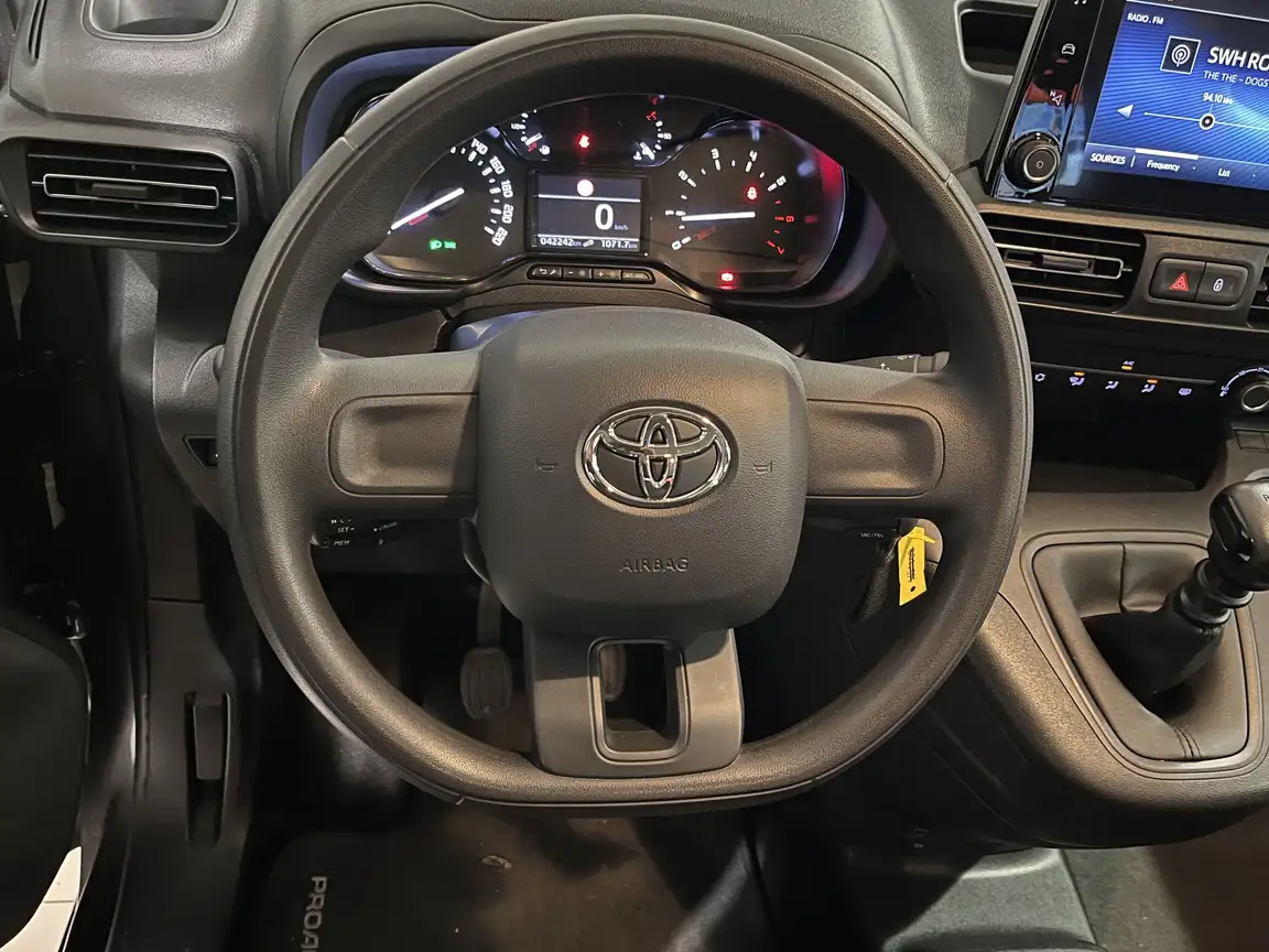 TOYOTA PROACE CITY VERSO