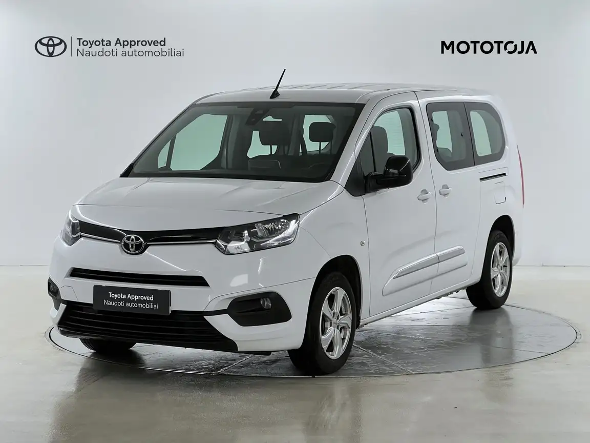 TOYOTA PROACE CITY VERSO