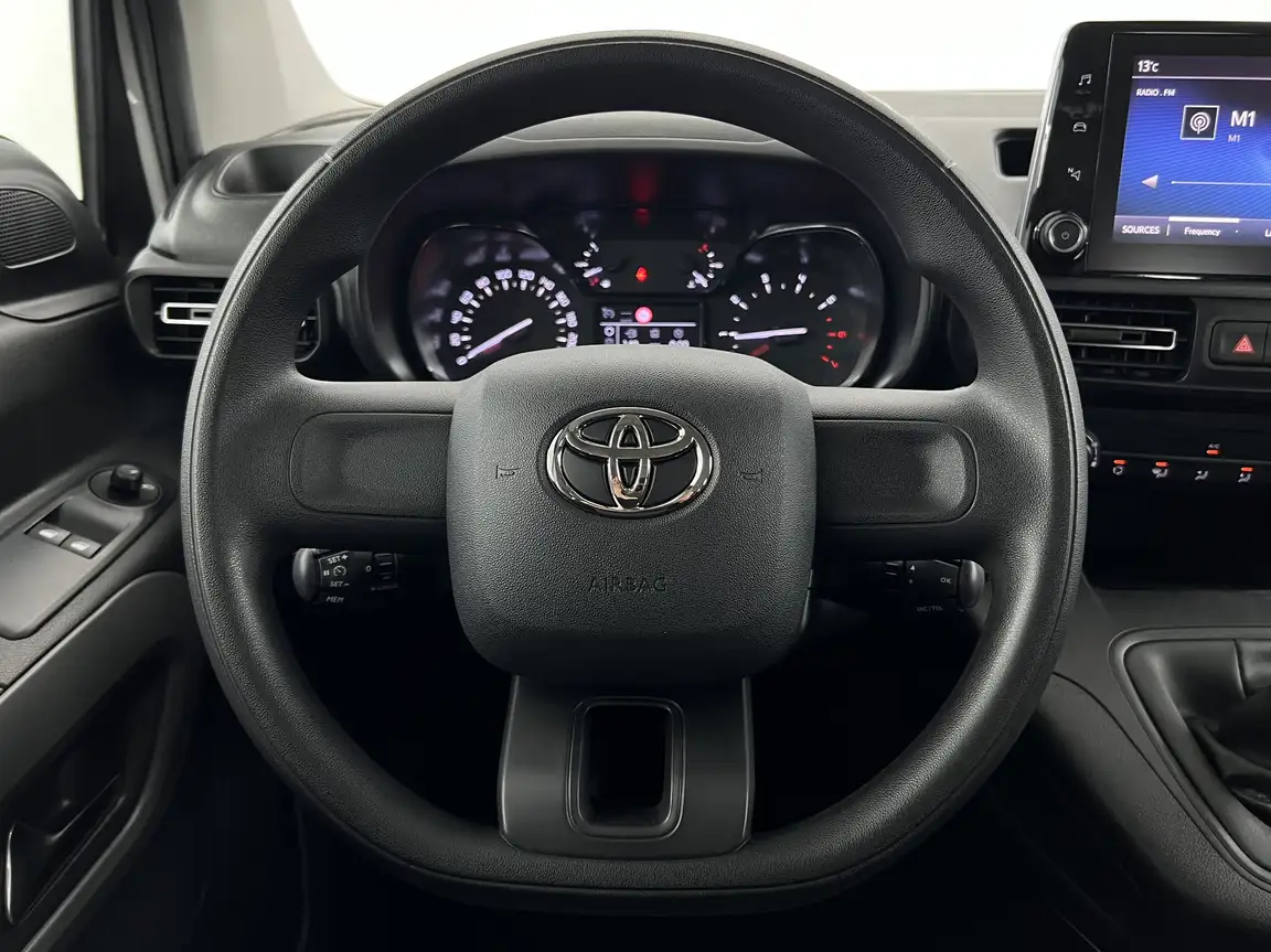 TOYOTA PROACE CITY VERSO