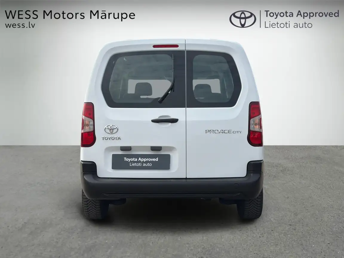 TOYOTA PROACE CITY VERSO