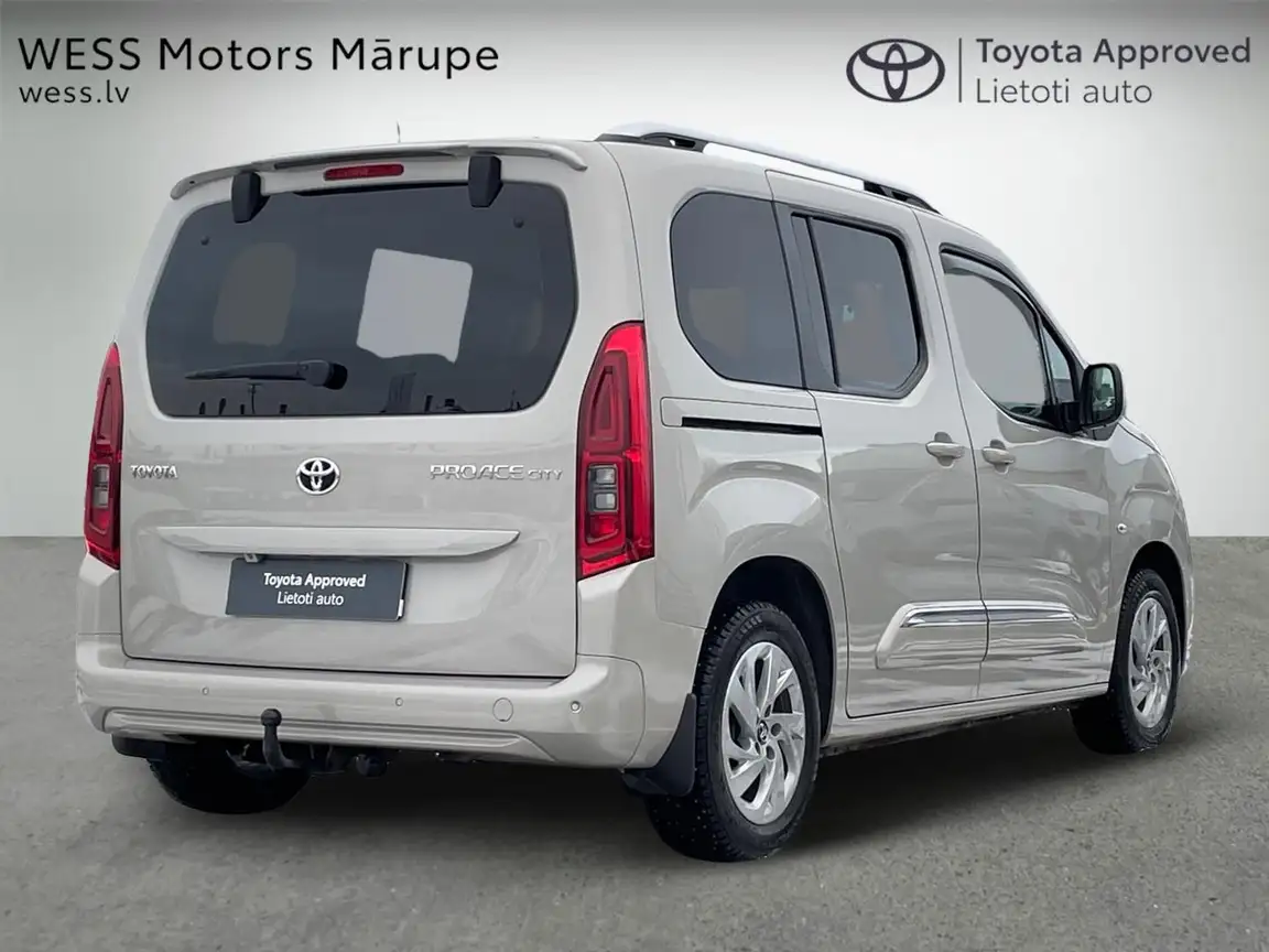 TOYOTA PROACE CITY VERSO