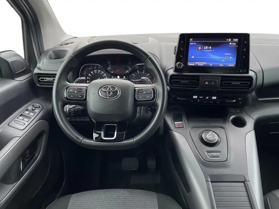 TOYOTA PROACE CITY VERSO