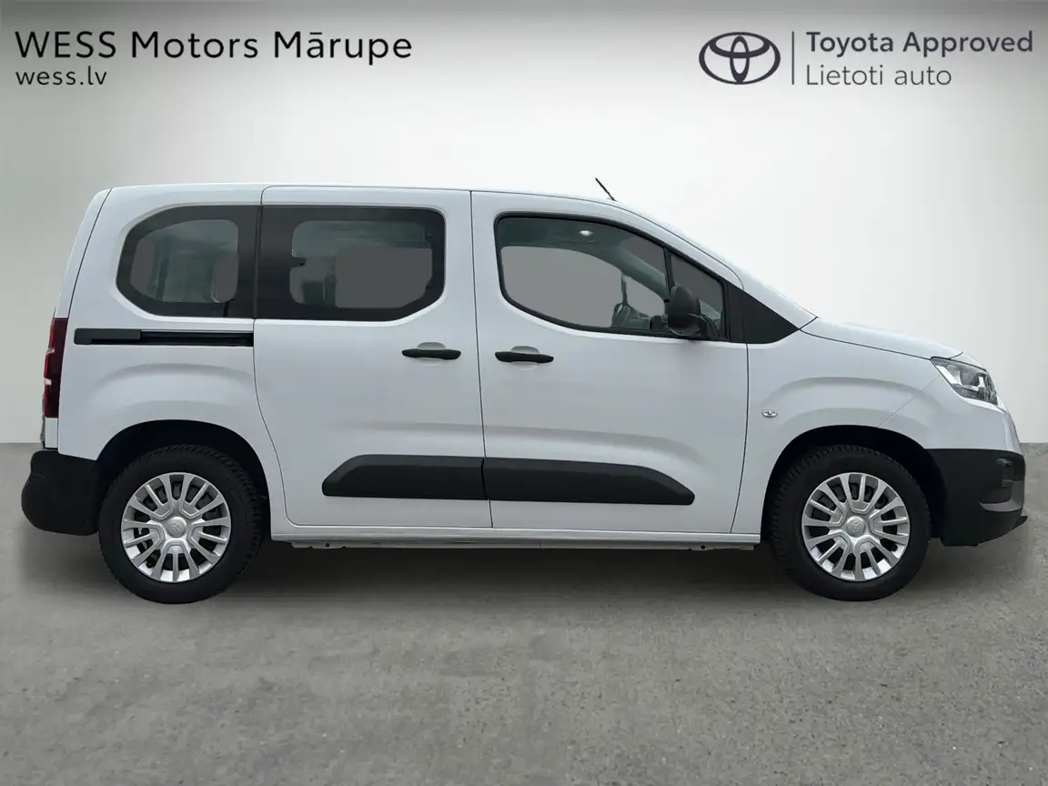 TOYOTA PROACE CITY VERSO