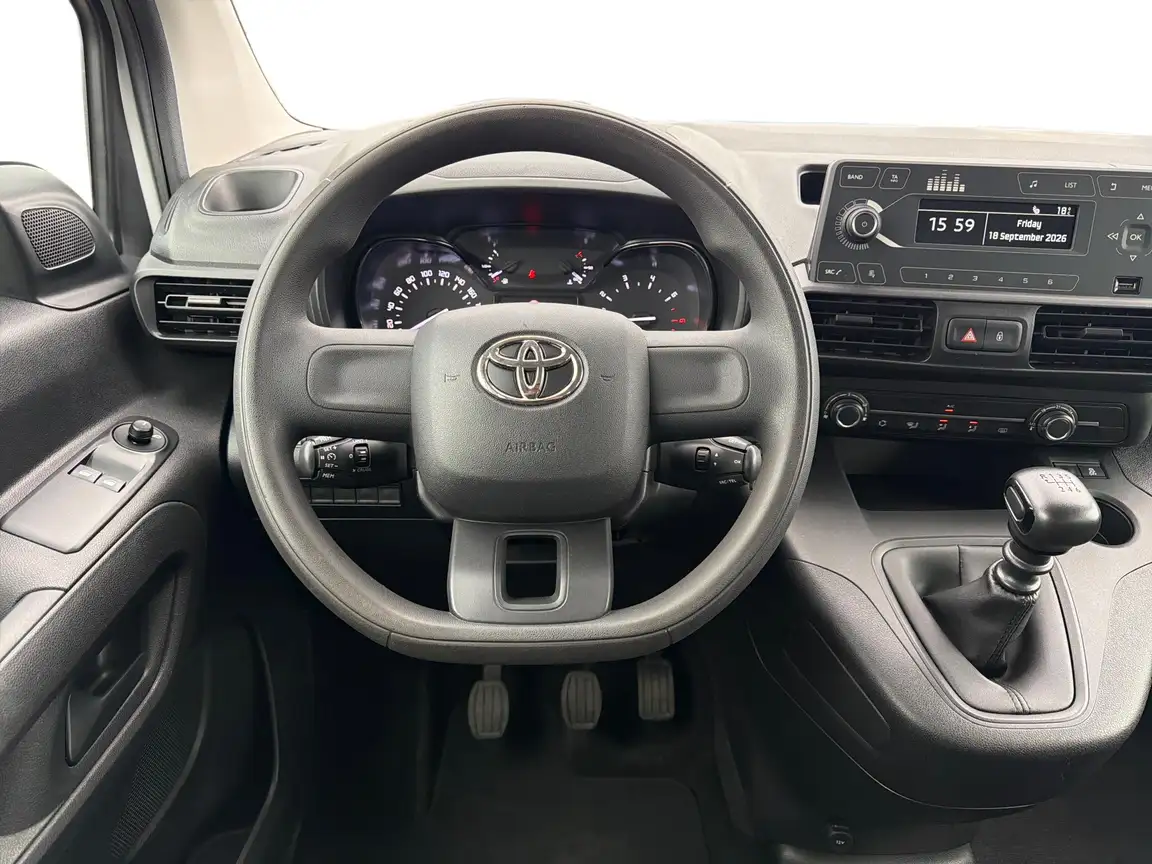 TOYOTA PROACE CITY VERSO