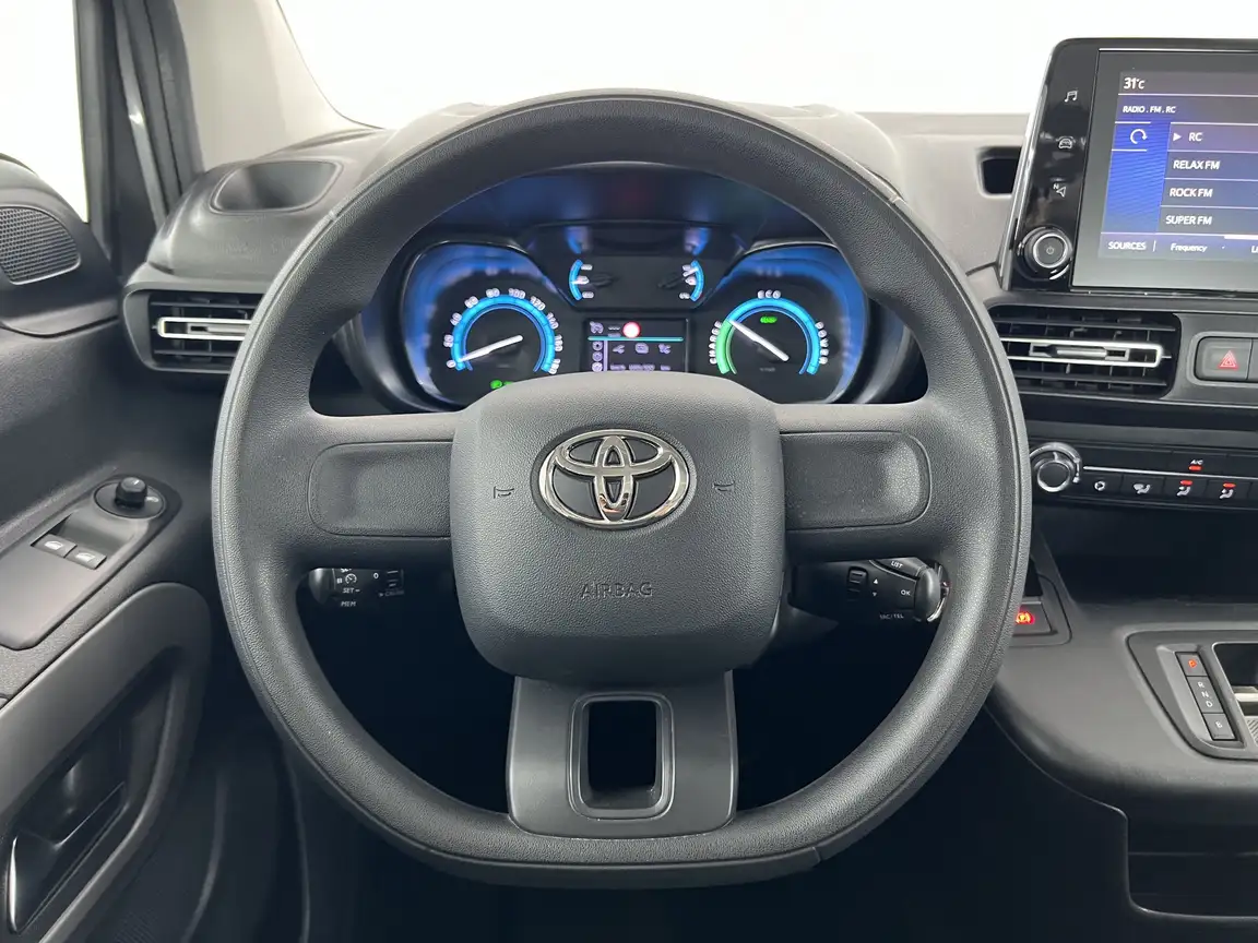 TOYOTA PROACE CITY VERSO