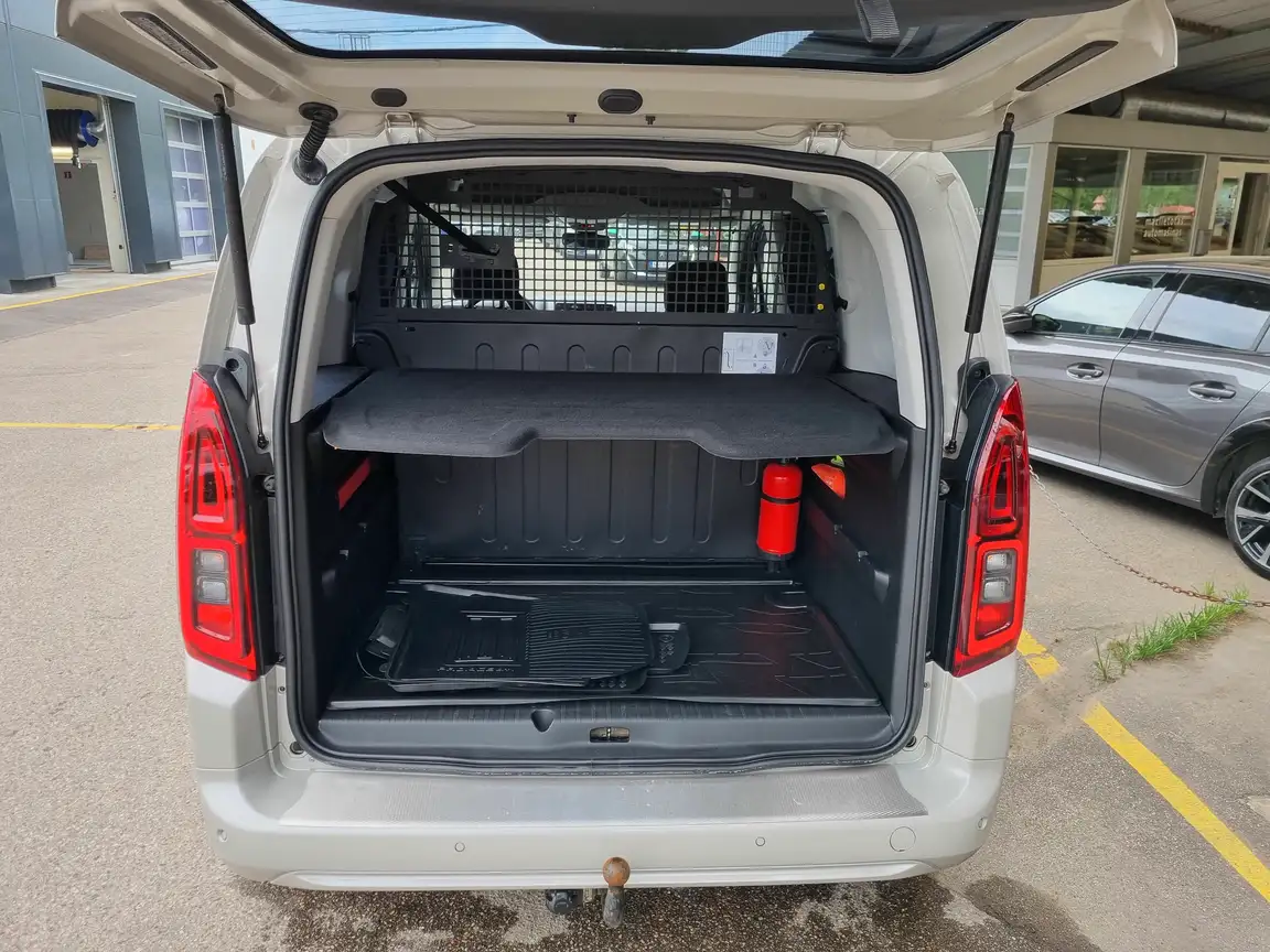 TOYOTA PROACE