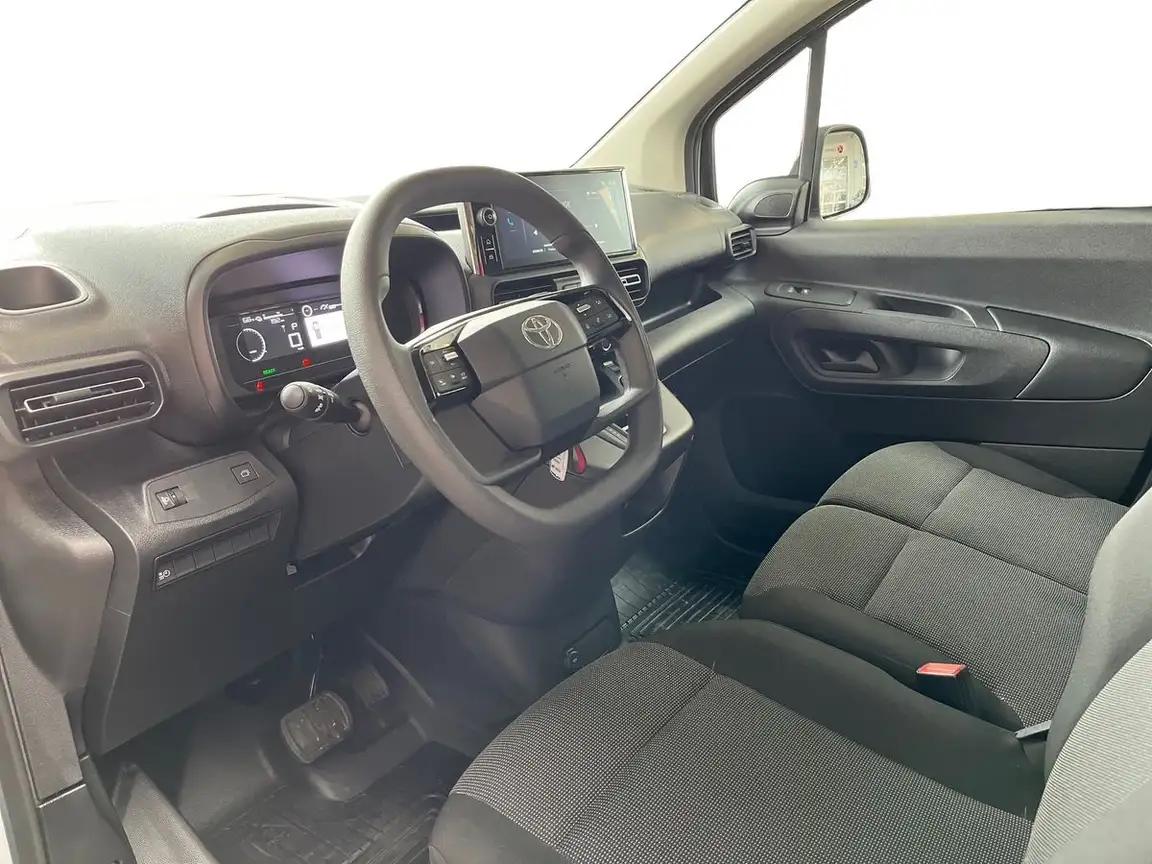 TOYOTA PROACE CITY